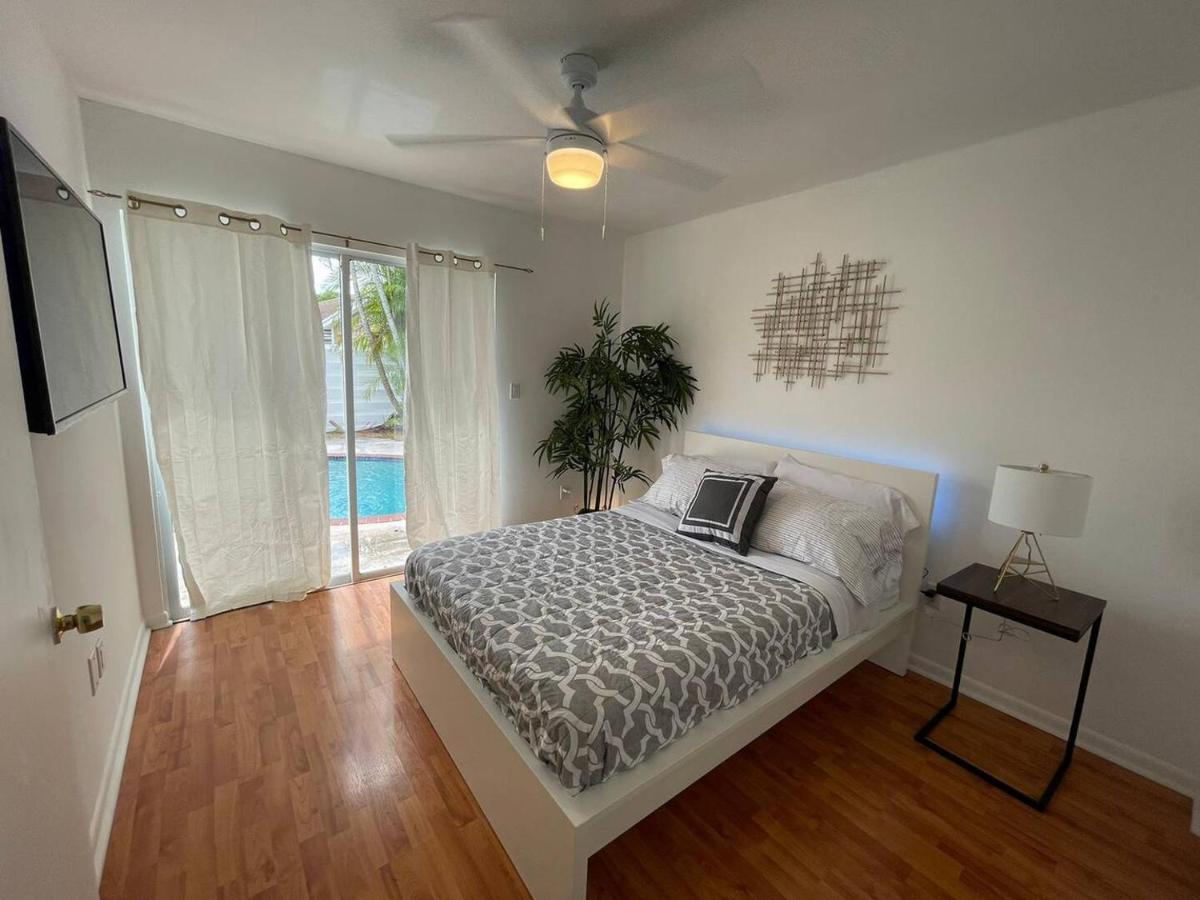 Kendall Keys Oasis Home W/ Pool, Theater & Arcade Miami Exteriör bild
